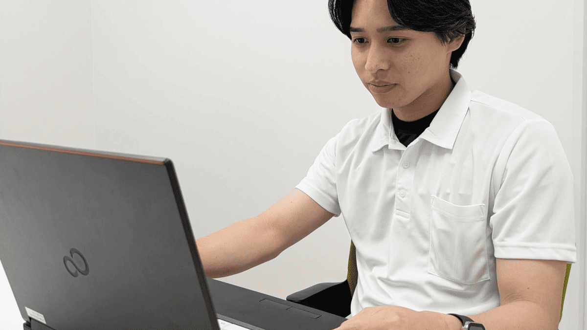 職員がクロスゼロを使用している様子